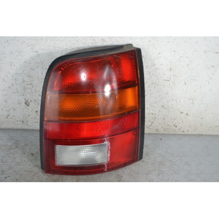 Fanale stop posteriore DX Nissan Micra K11 Dal 1992 al 2002 Cod 265505F301  1678806365310