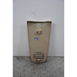 Carena Scudetto Anteriore Piaggio Vespa ET2 / ET4 / 50 / 125 / 150 dal 1996 al 2006  1678875002390