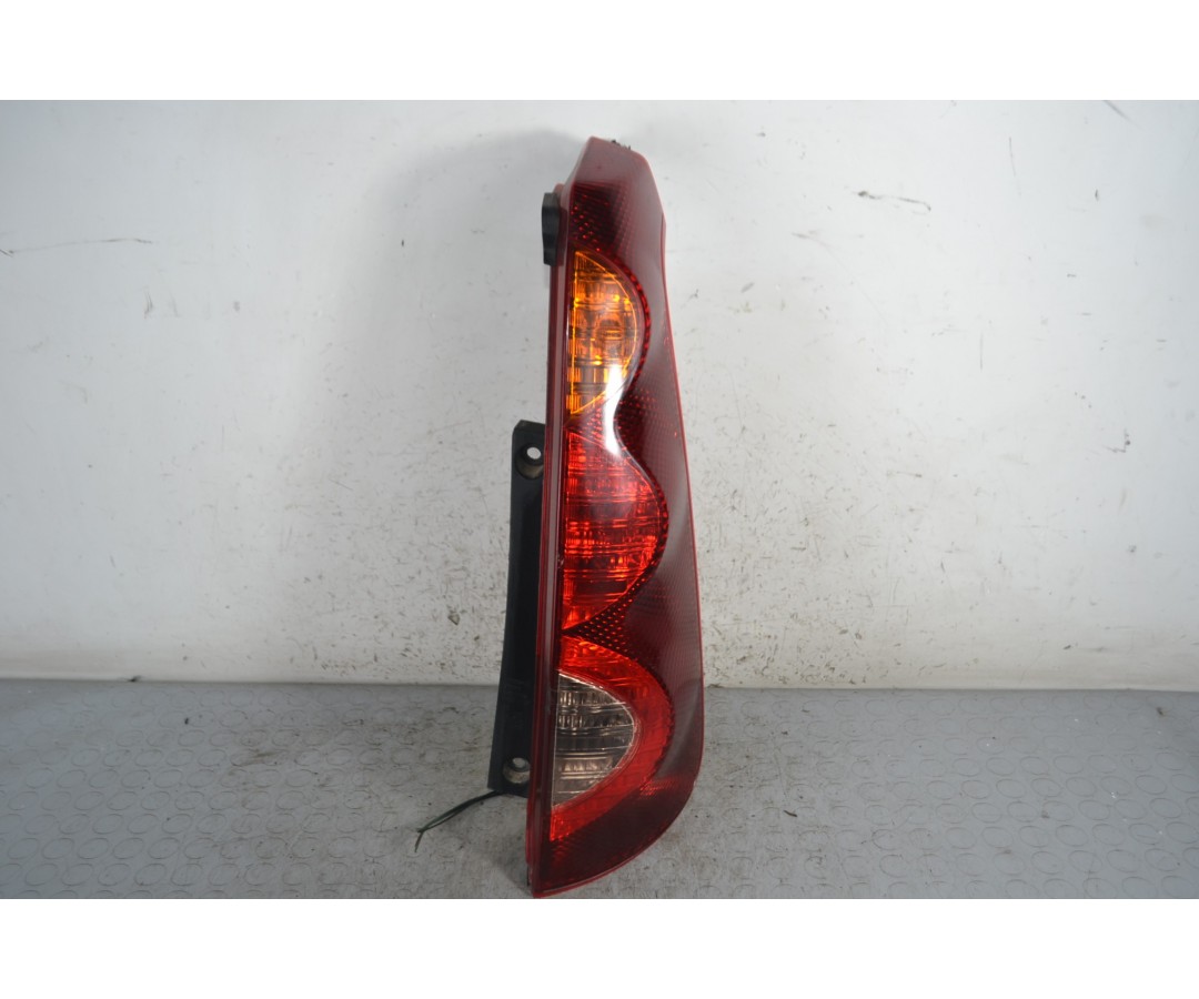 Fanale stop posteriore DX Nissan Note Dal 204 al 2013  1678890723416