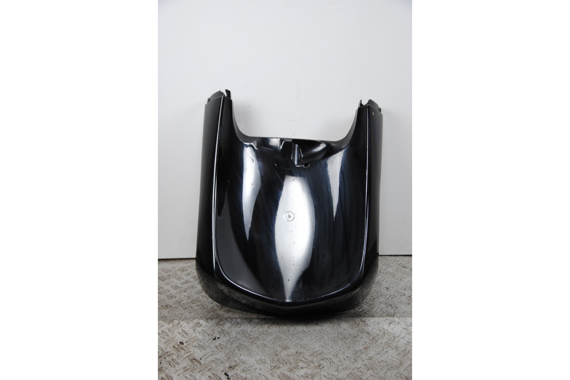 Carena Sottoscudo Anteriore Honda Sh 125 / 150 Carb dal 2001 al 2004 Attacchi Rotti  1678976920746