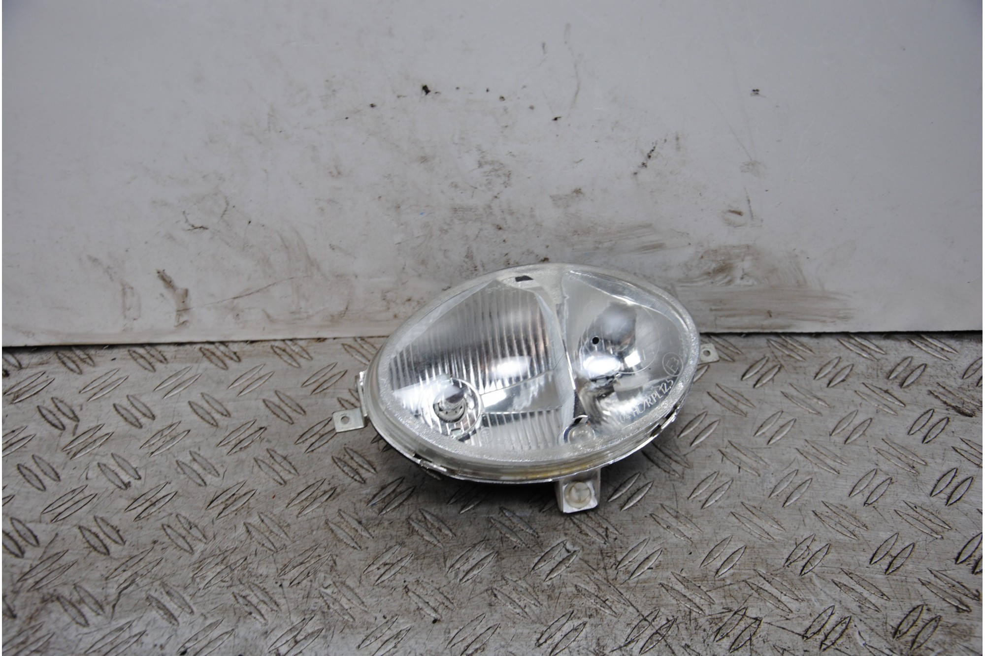 Faro Fanale Anteriore Piaggio Vespa ET4 125 Dal 2005 al 2011  1679041045067