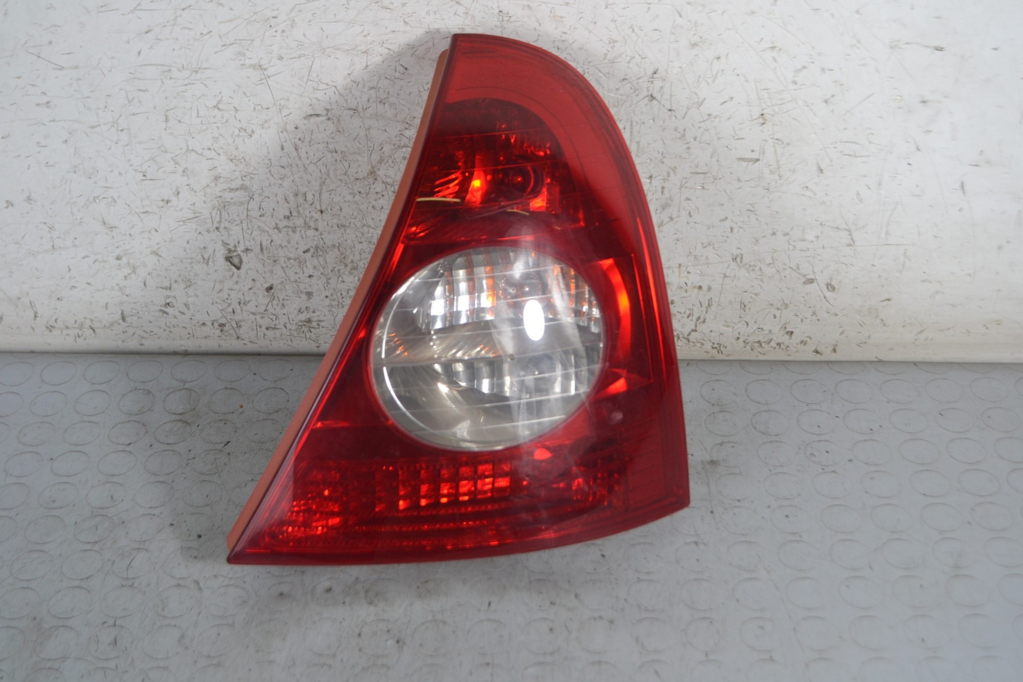 Fanale stop posteriore DX Renault Clio II Dal 1998 al 2012 Cod 8200071414  1679059476150