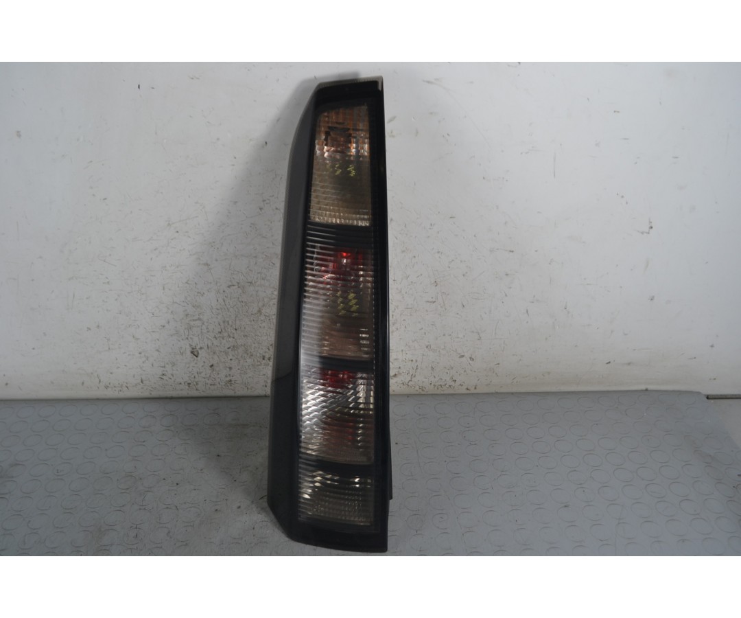 Fanale Stop Posteriore SX Opel Meriva A dal 2003 al 2010 Cod 13196002  1679312297232