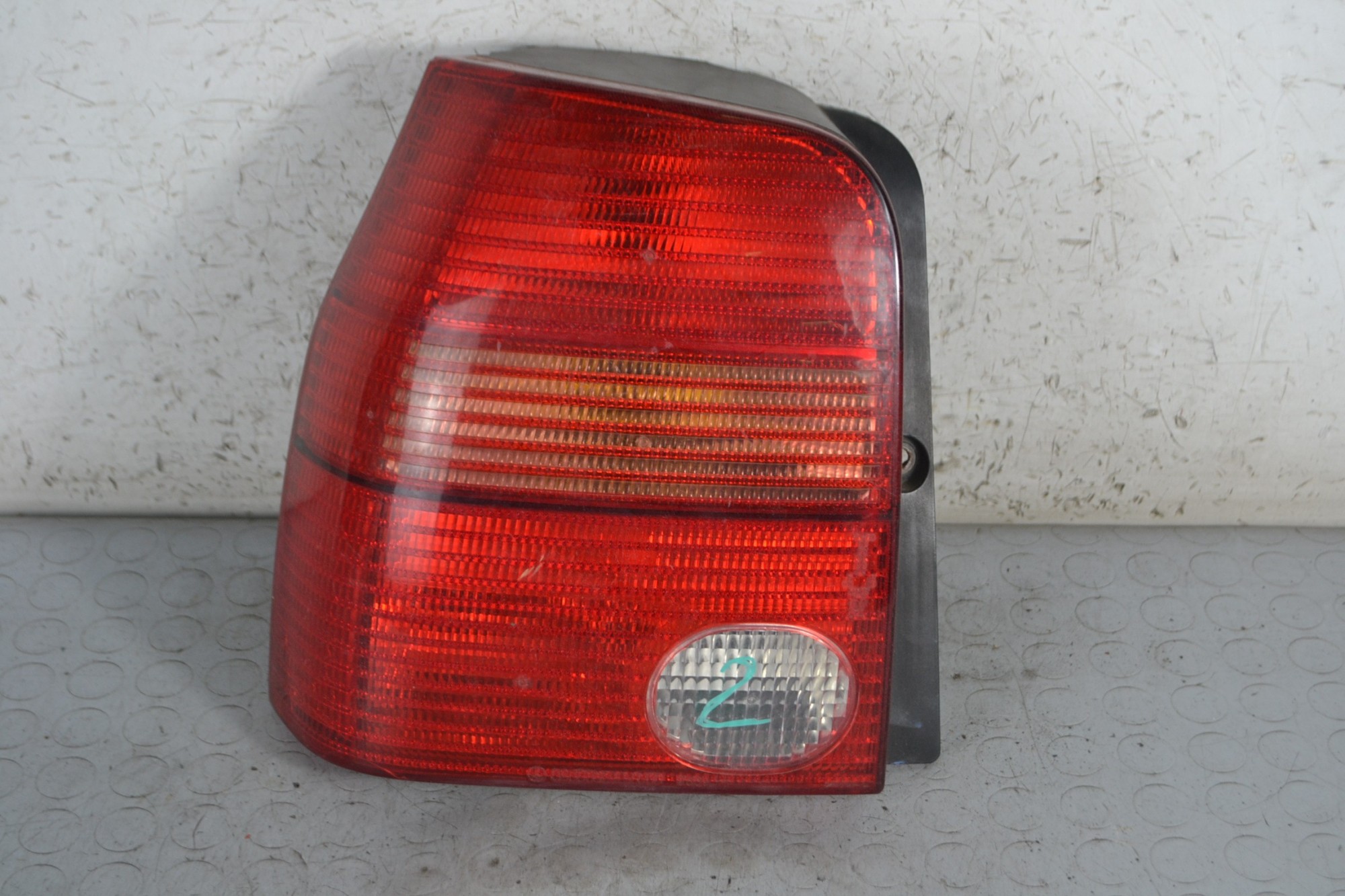 Fanale Stop posteriore SX Seat Arosa Dal 1997 al 2004 Cod 38030748  1679389230415