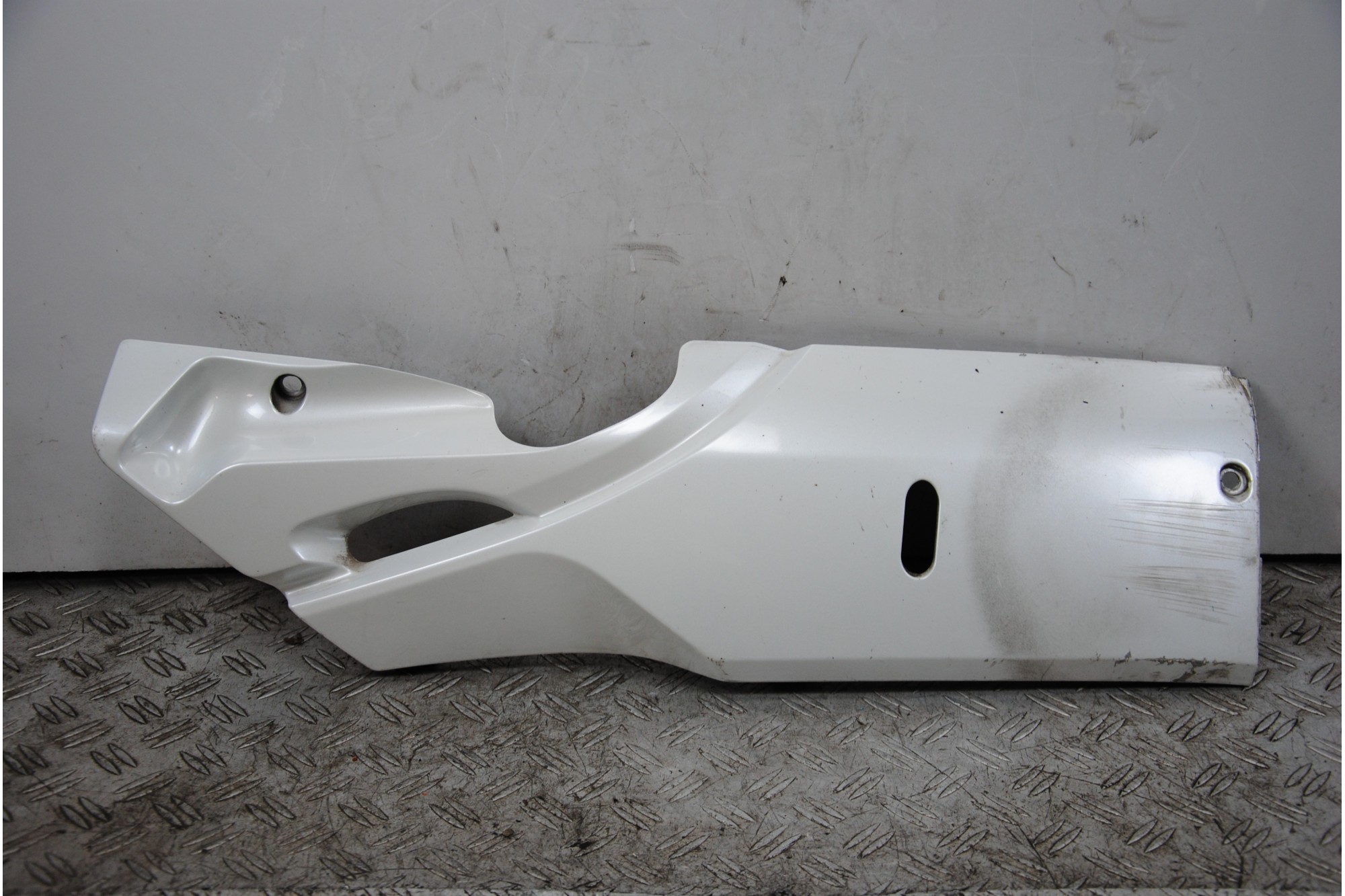 Carena Sottopedana SX Honda Pantheon 150 Dal 2003 al 2006  1679474697963