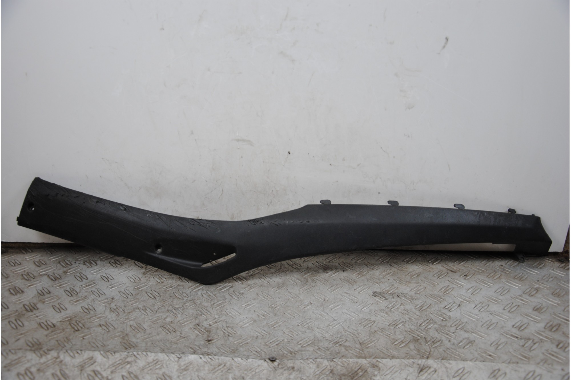 Carena Sottopedana Destra Honda Dio ZX dal 1989 al 1993  1679475849521