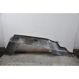 Carena tunnel centrale Sx Yamaha Xc 300 / Versity 300 Dal 2003 al 2006  1679586940353