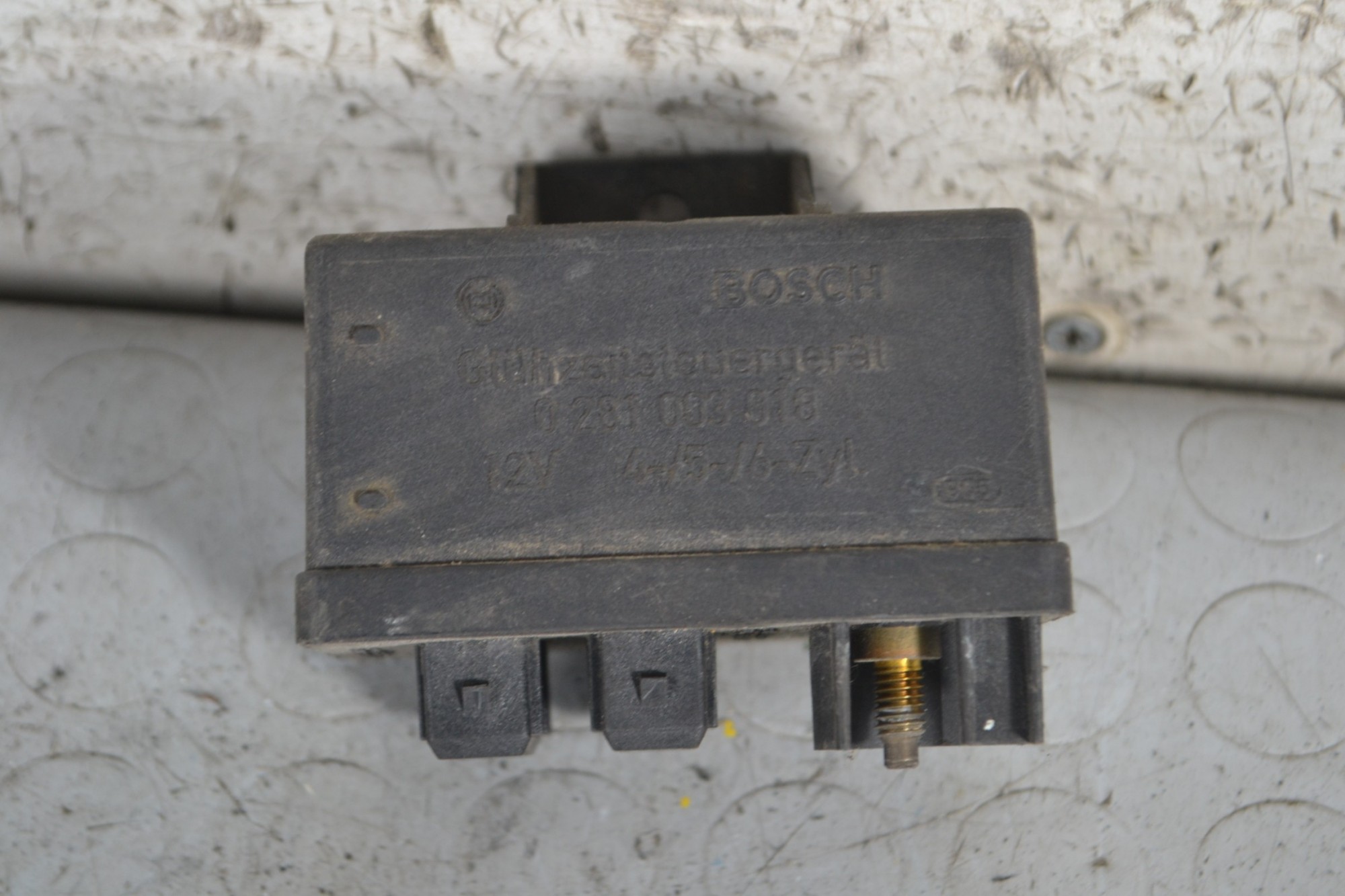 Centralina Candelette Alfa Romeo/ Fiat/ Citroen/ Jaguar/ Lancia/ Peugeot Cod 0281003018 51888255  1679993745053