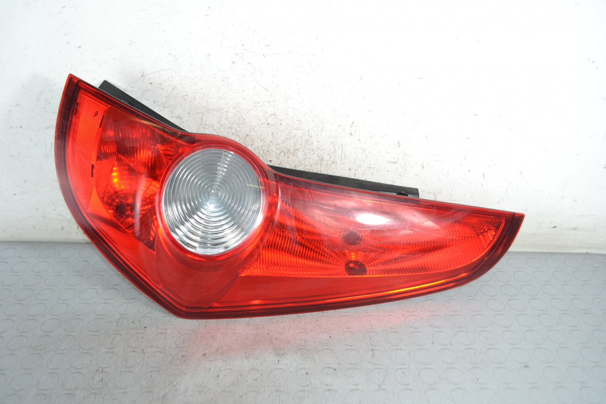 Fanale Stop posteriore DX Opel Agila B dal 2008 al 2015 Cod 93193680  1680079581229