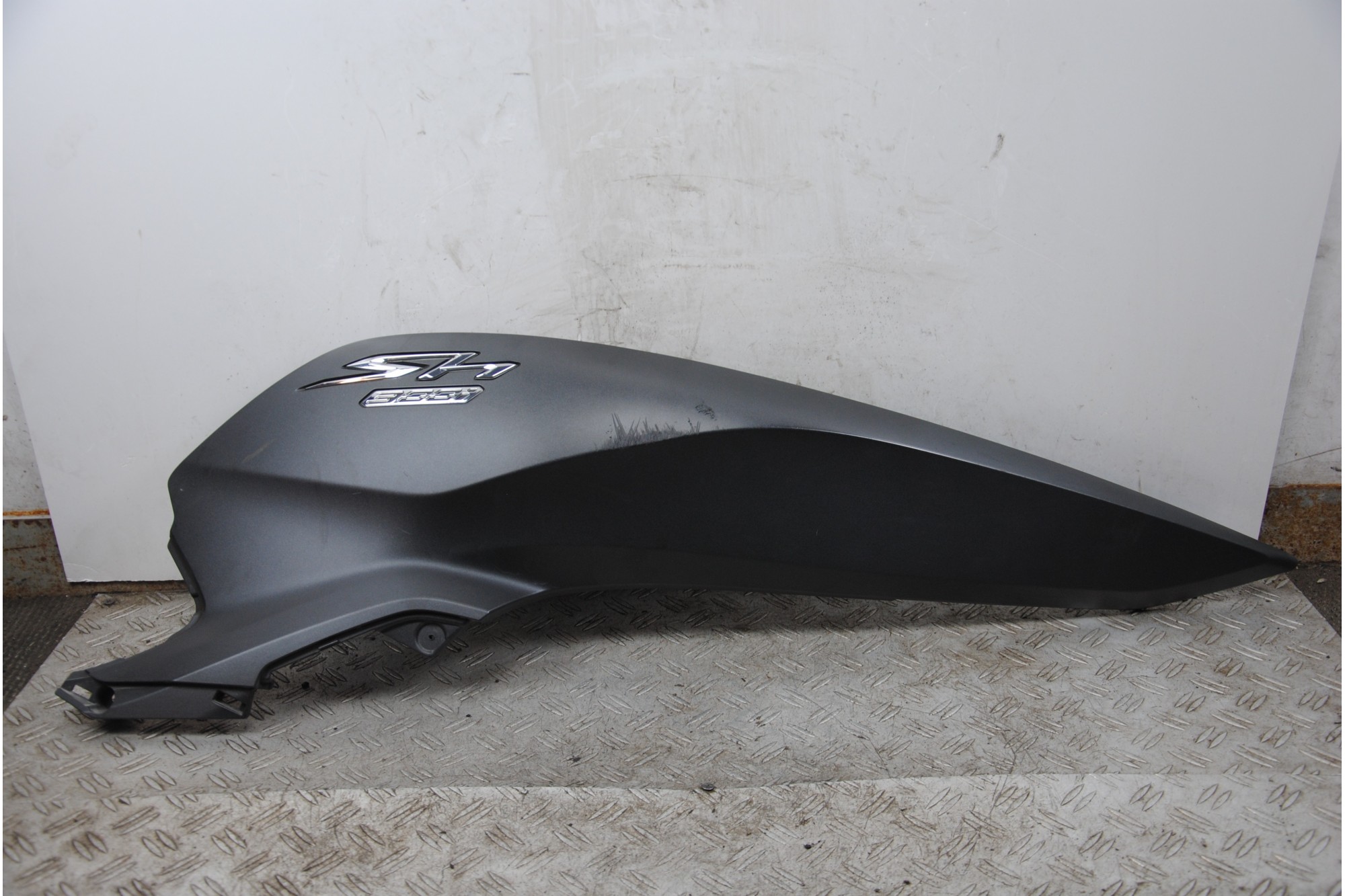 Carena Fianchetto Posteriore Sinistro Honda Sh 300 ie Dal 2016 al 2020  1680083225966
