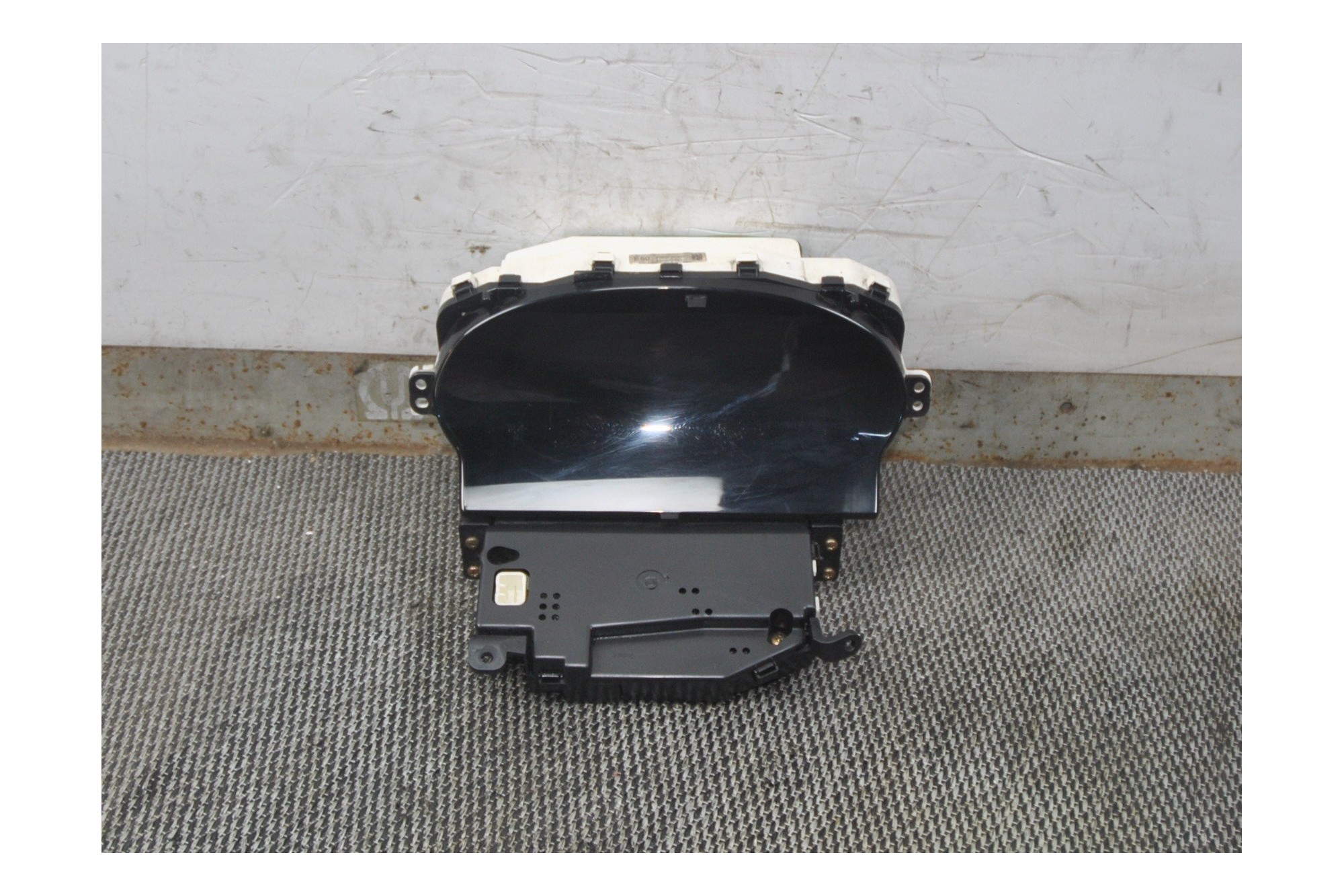 Strumentazione Contachilometri Completa Toyota Yaris Verso 1.4 dal 2000 al 2005 Cod 83800-5C630  2400000080640