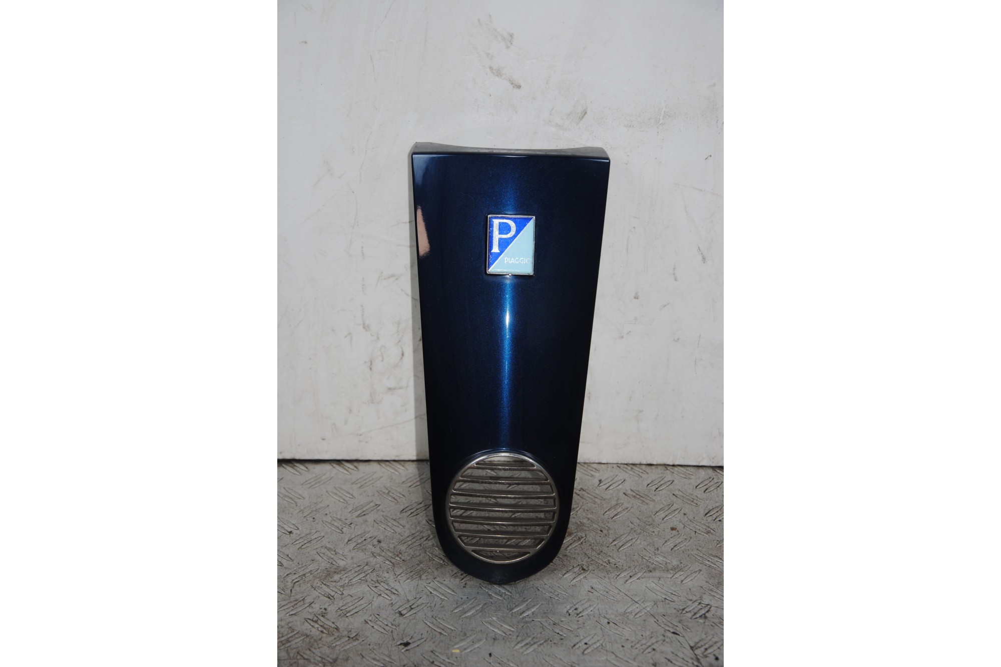 Carena Scudetto Anteriore Piaggio Vespa LX 150 Dal 2005 al 2011  1680254062550