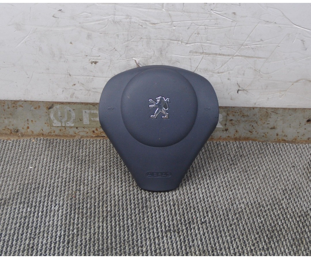 Airbag volante Peugeot 1007 dal 2005 al 2010 cod : 96441877  2400000081180