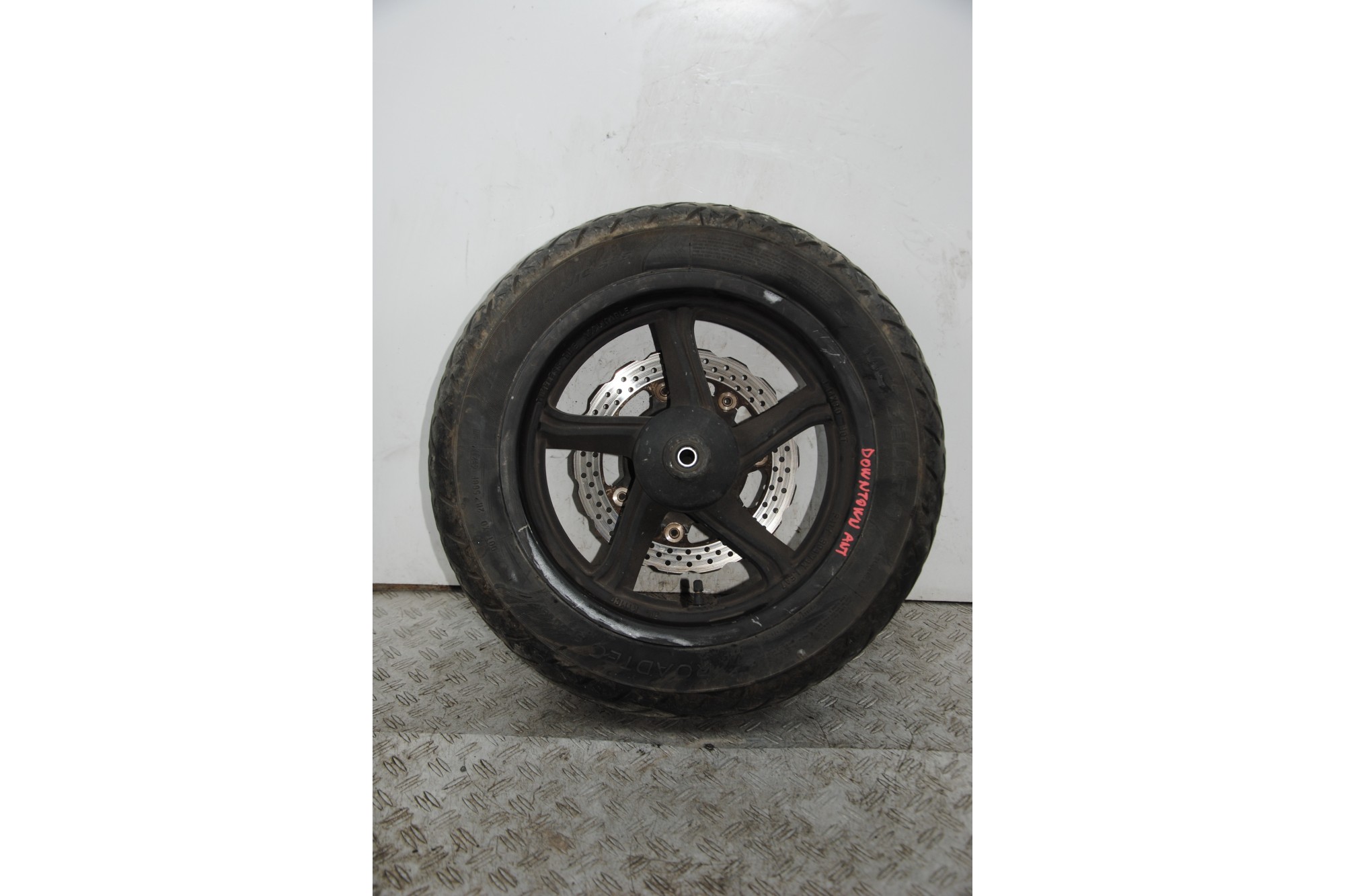Cerchio Anteriore Kymco Downtown 300 dal 2009 al 2014  1680599409249
