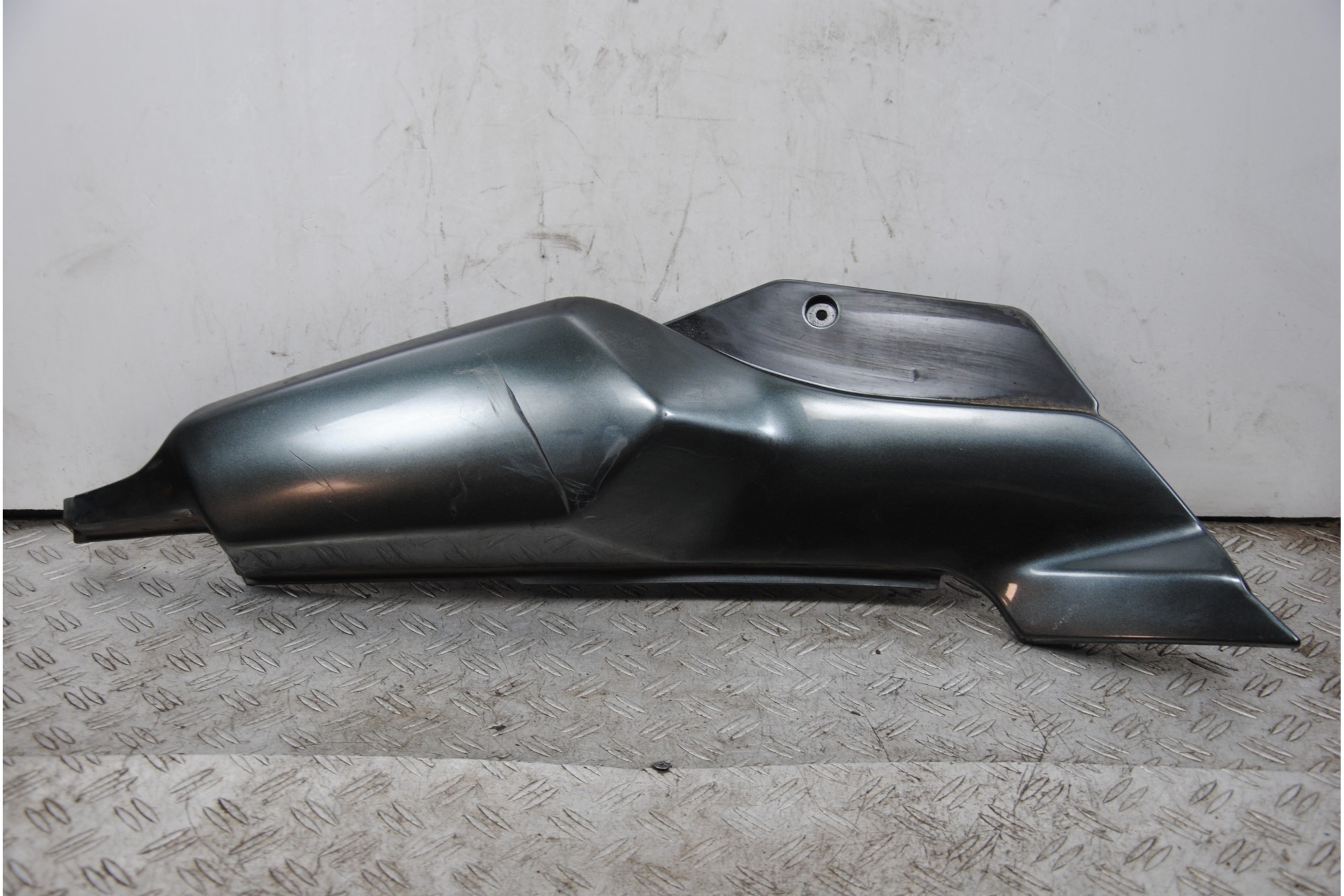 Carena Fianchetto Laterale Posteriore SX Kawasaki KLE 500 Dal 1991 al 2006  1680600117491