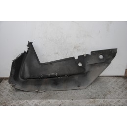 Carena Pedana Poggiapiedi Destra Aprilia Scarabeo 250 / 400 Dal 2006 al 2011  1680603999612