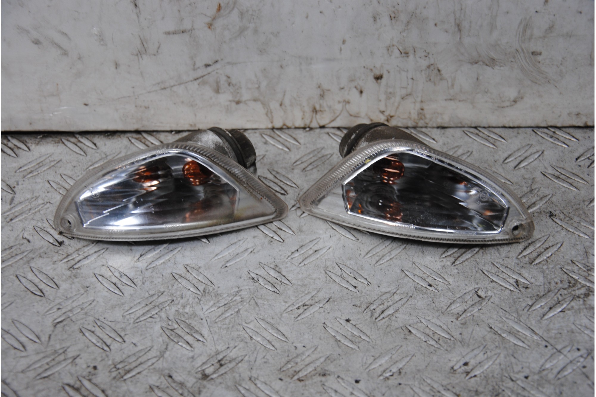 Frecce Posteriori Piaggio Vespa LX 125 / 150 Dal 2012 al 2013  1680621513845