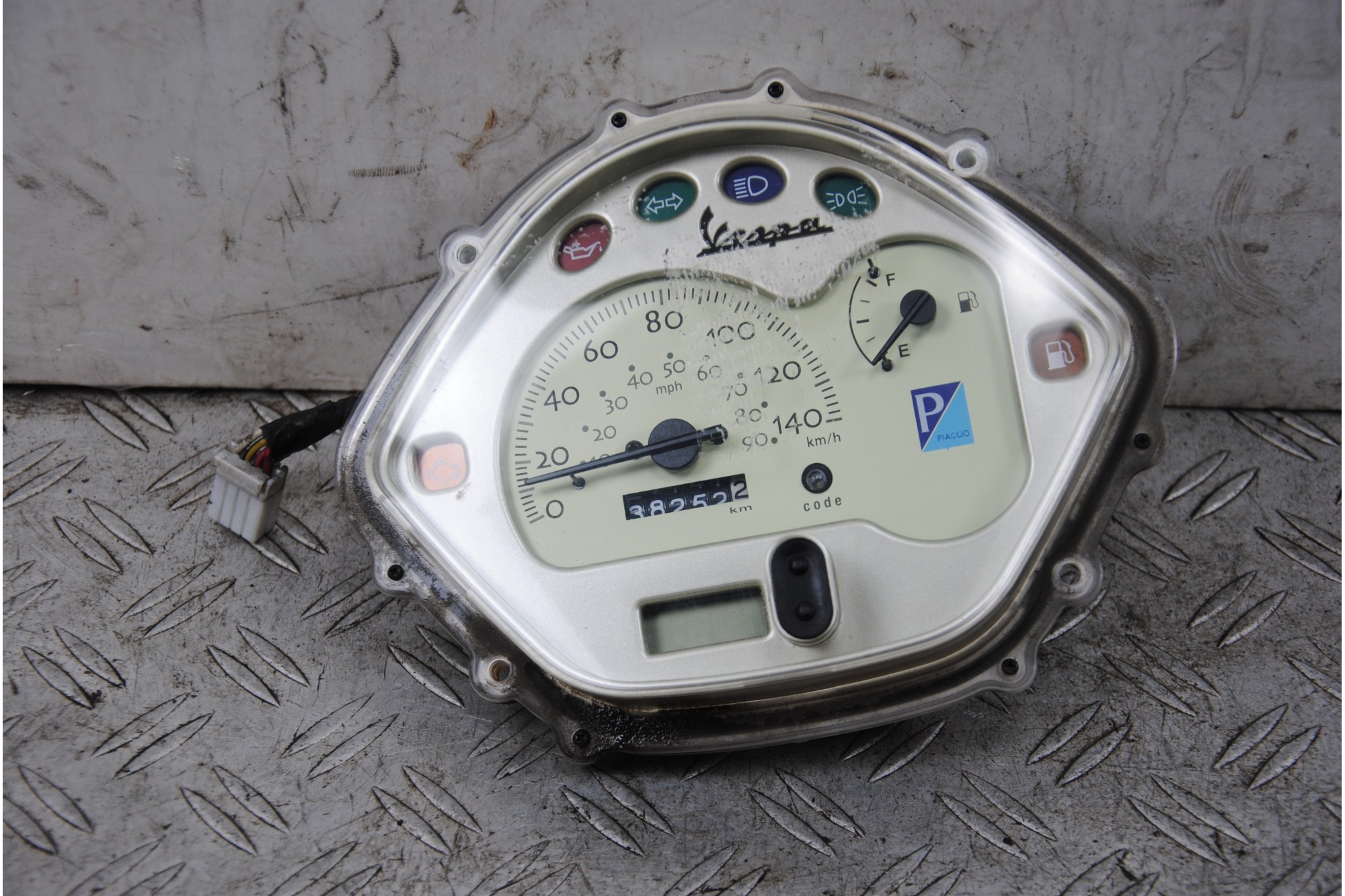 Strumentazione Contachilometri Piaggio Vespa LX 150 Dal 2012 al 2013 KM : 38252  1680622102796