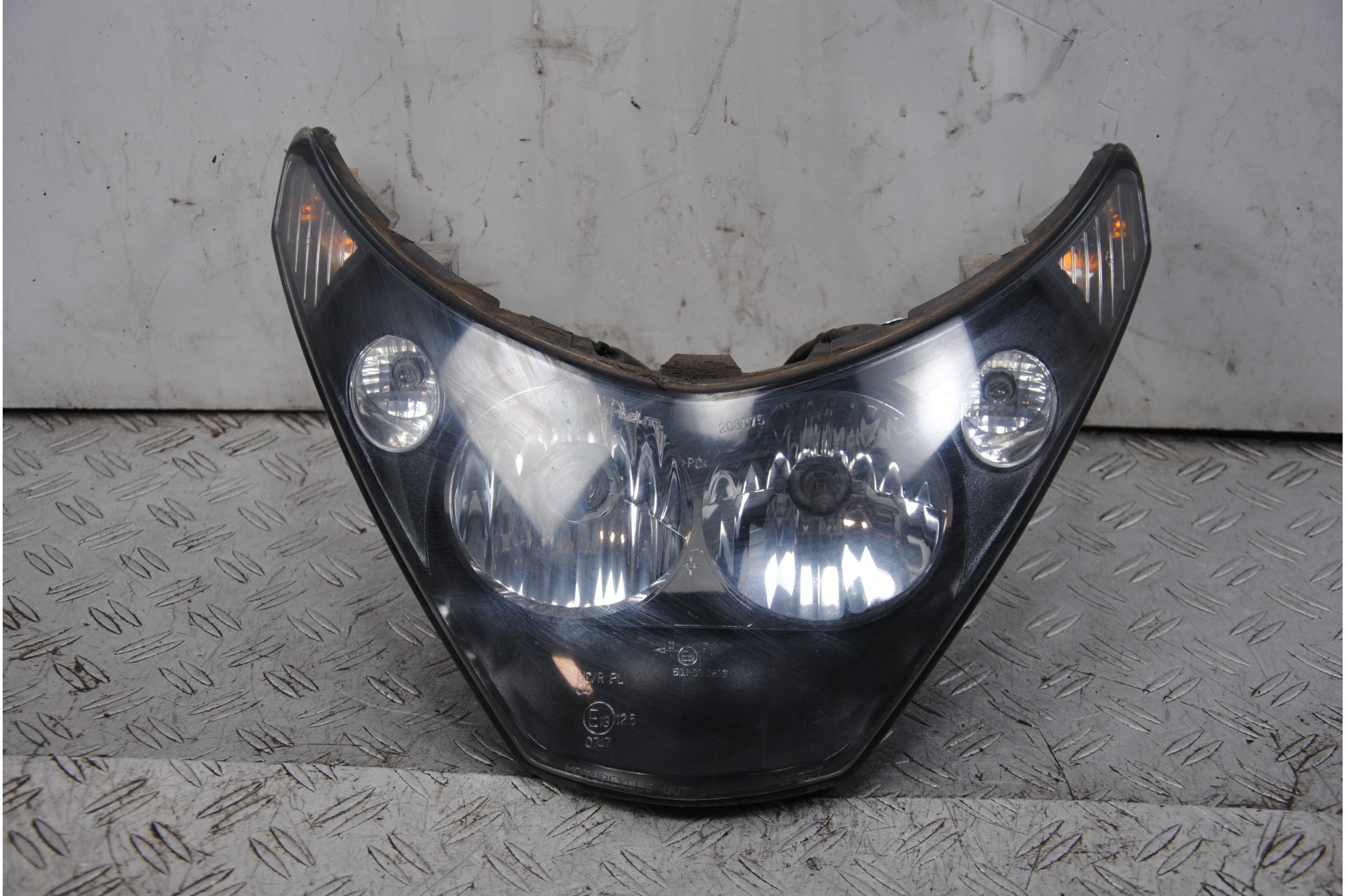 Faro Fanale Anteriore Piaggio Beverly 250 dal 2001 al 2010  1680767184459