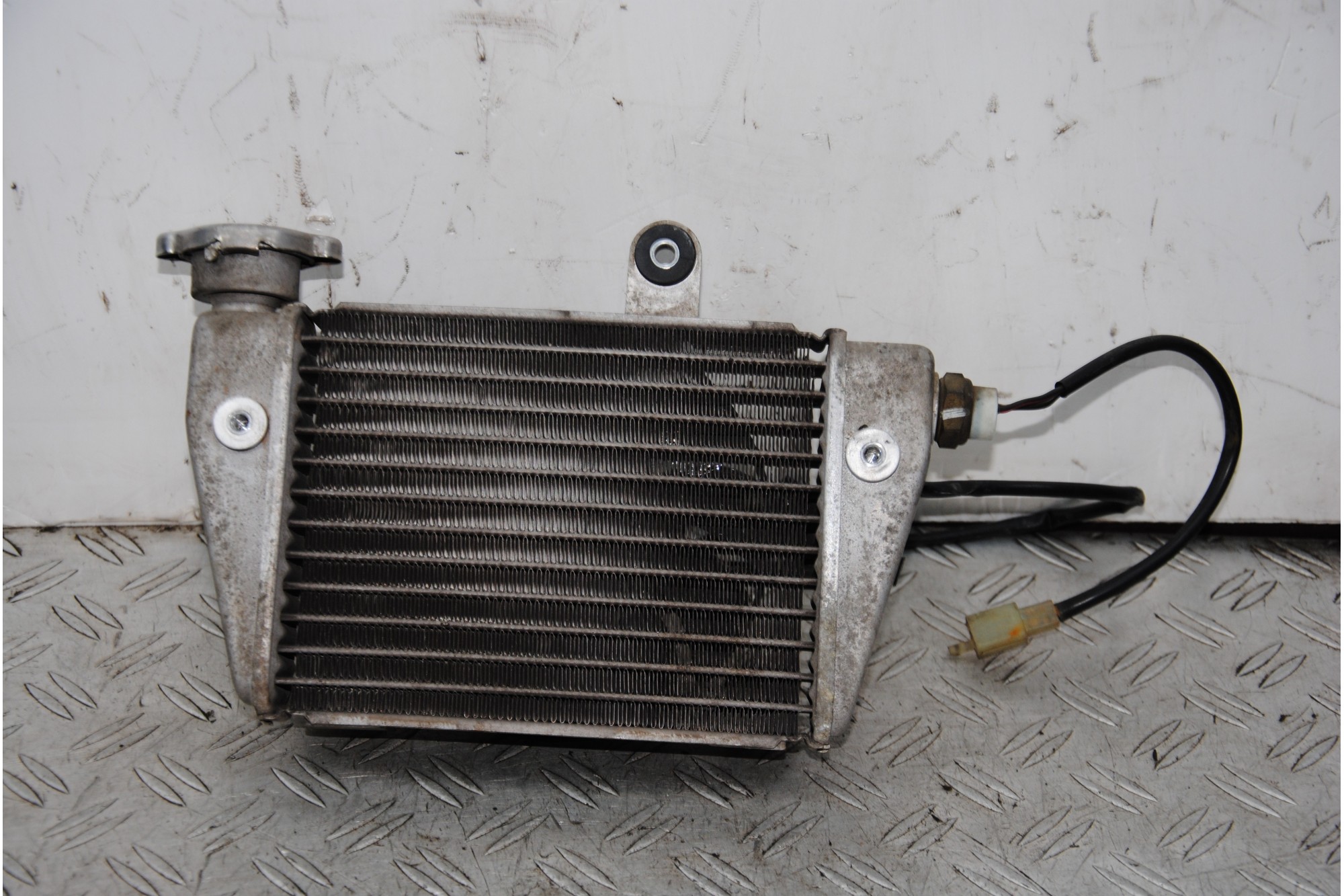 Radiatore + Elettroventola Suzuki Sixteen 150 dal 2007 al 2014  1681380301957