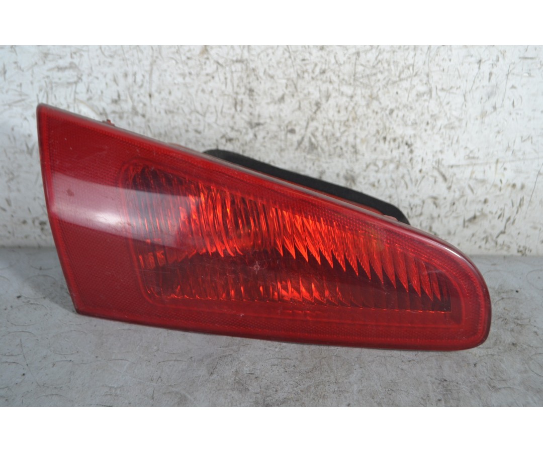 Fanale stop posteriore interno SX Alfa Romeo 147 Dal 2000 al 2010 Cod 60693792  1681804155654