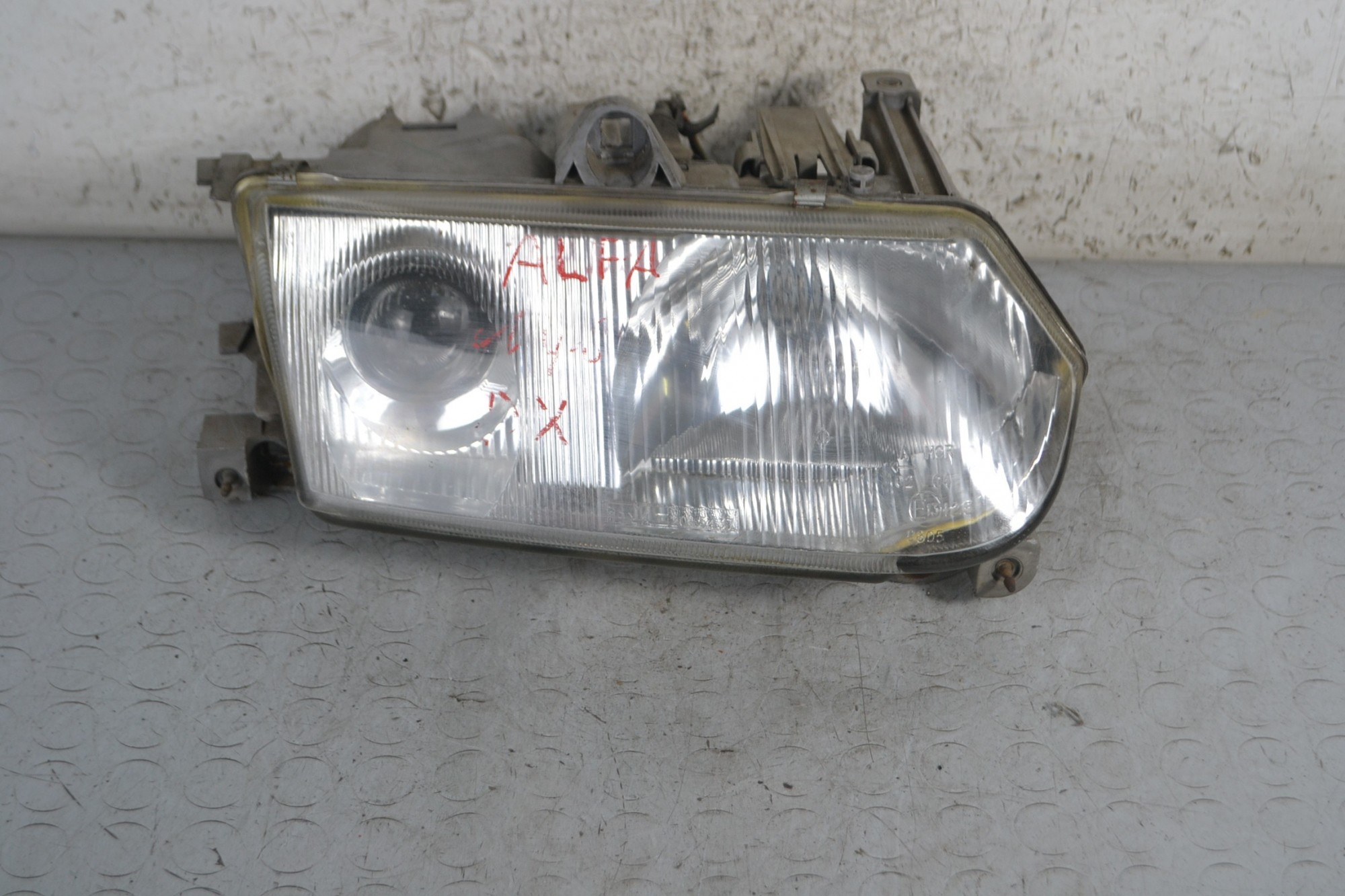 Faro anteriore DX Alfa Romeo 146 Dal 1995 al 2001 Cod 20-5437B  1681887417830