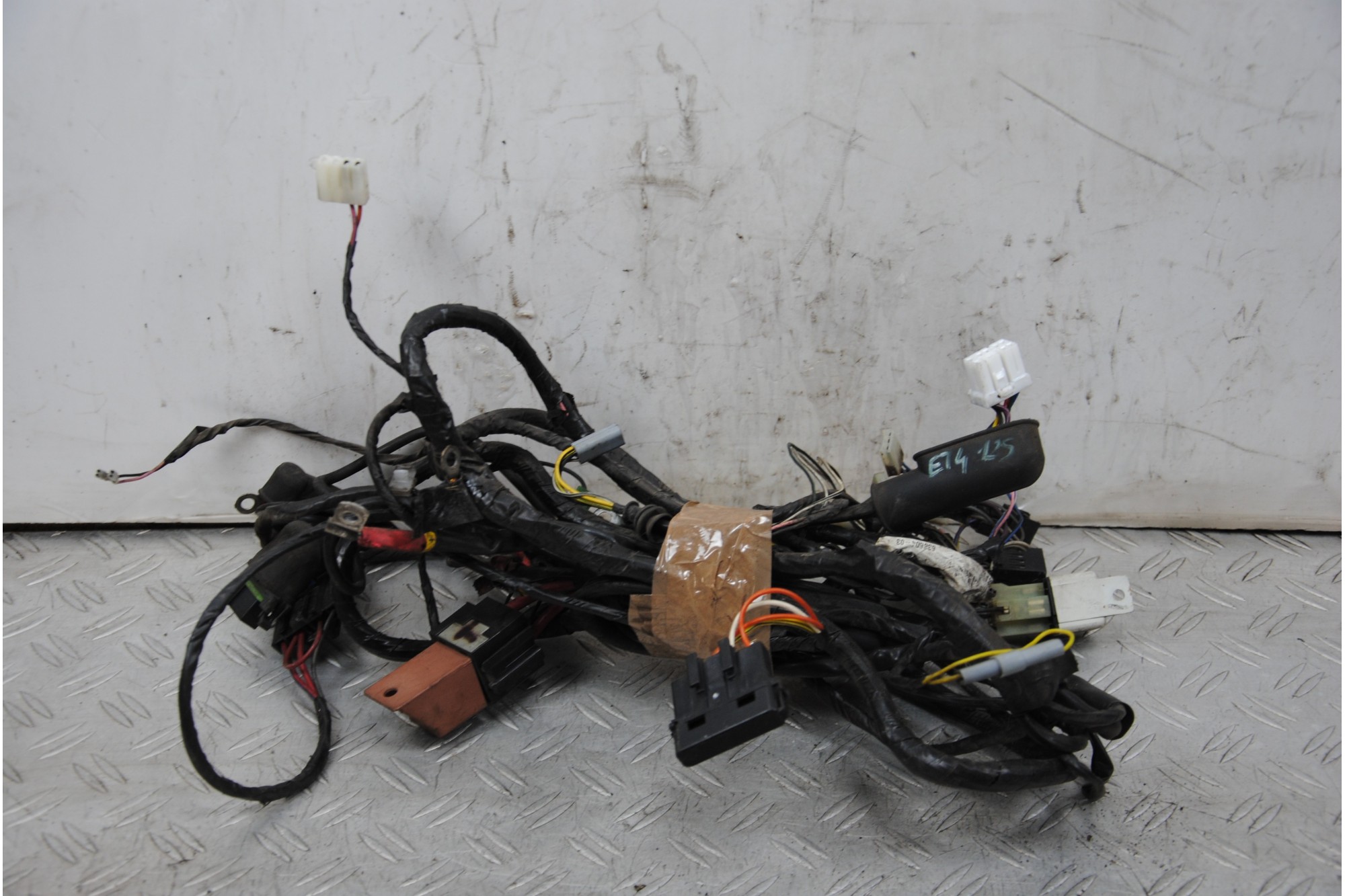 Cablaggio impianto Elettrico Piaggio Vespa ET4 125 Dal 2005 al 2011  1681892553868