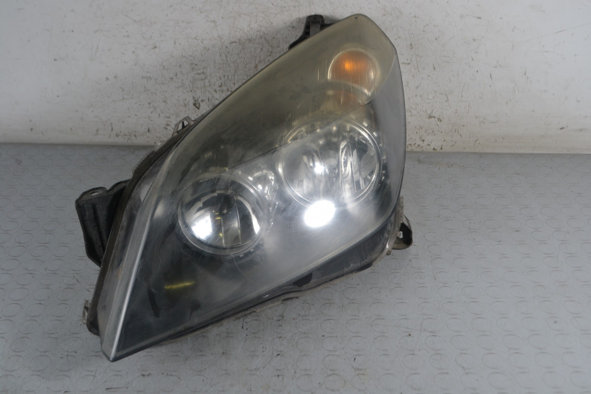 Faro Anteriore SX Opel Astra H dal 2004 al 2011 Cod 1eg270370-31  1681976595364