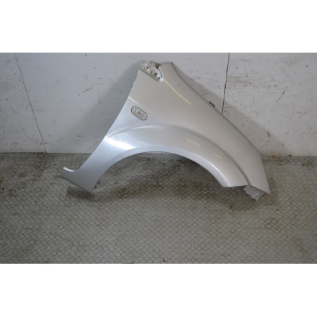 Parafango Anteriore DX Ford Fiesta V dal 2002 al 2008  1682085683027