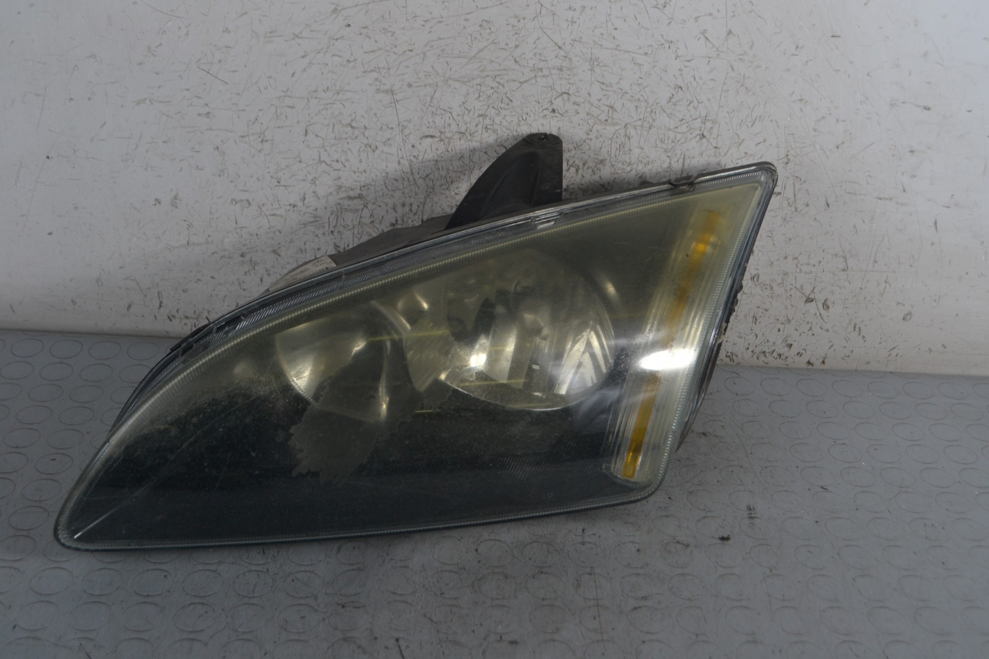Faro fanale anteriore SX Ford Focus Dal 2004 al 2011 Cod 4m51-13w030-jb  1682513949800