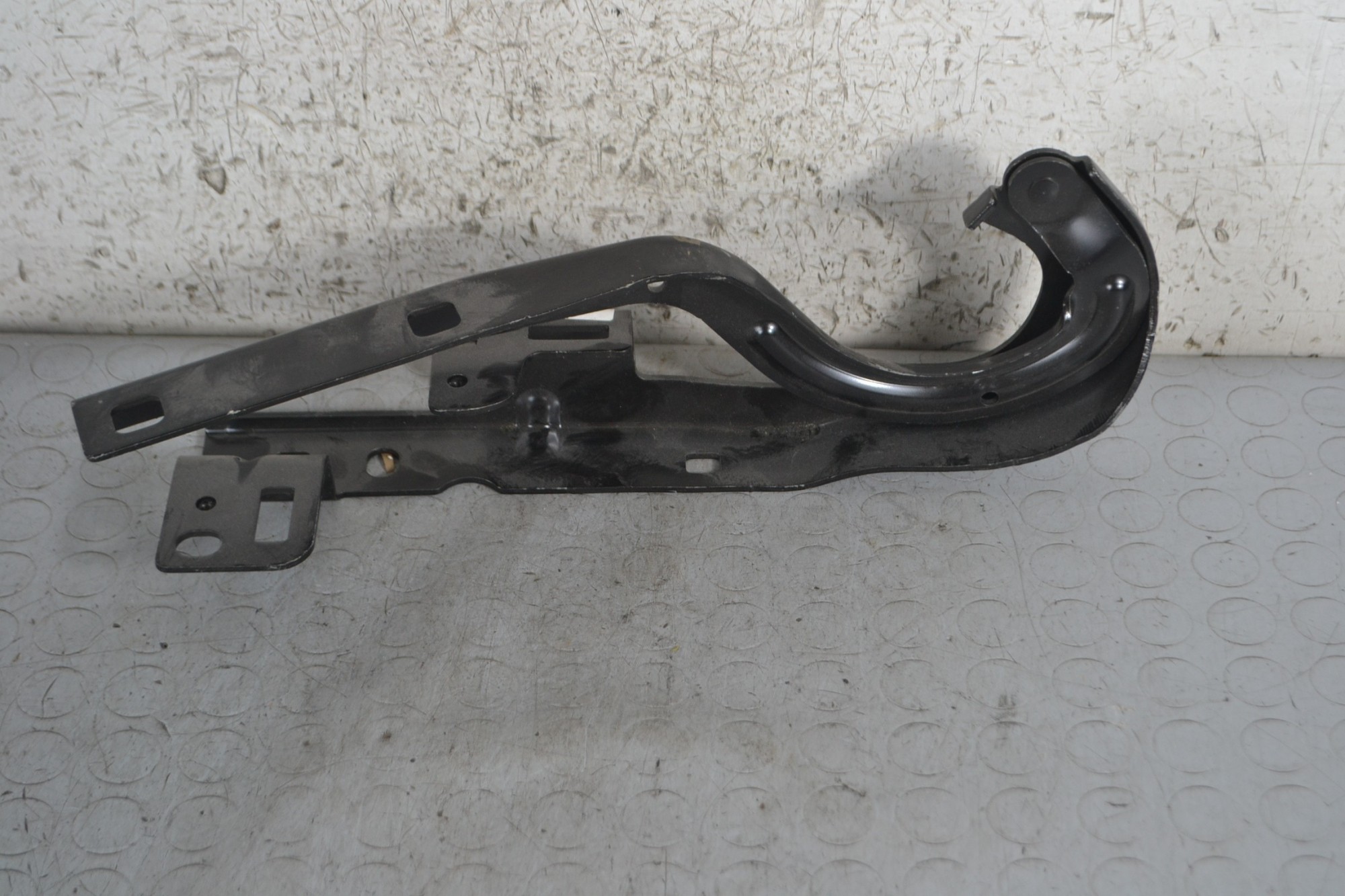 Cerniera Cofano Anteriore DX Peugeot 5008 dal 2009 al 2013 Cod 968586748b  1682670906586