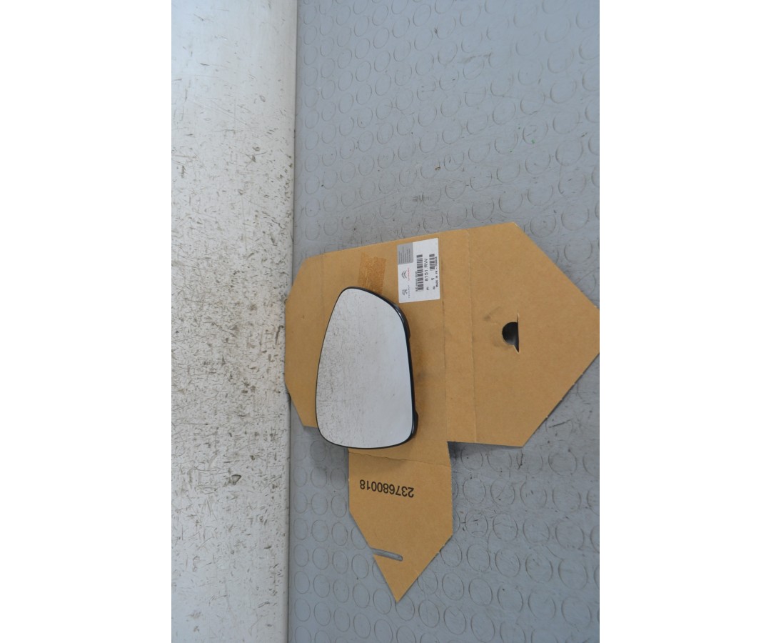 Vetro specchietto retrovisore sterno DX Citroen DS5 Dal 2011 al 2019 Cod 8151RW 1683040953735 Vetro specchietto retrovisore sterno DX Citroen DS5 Dal 2011 al 2019 Cod 8151RW 1683040953735