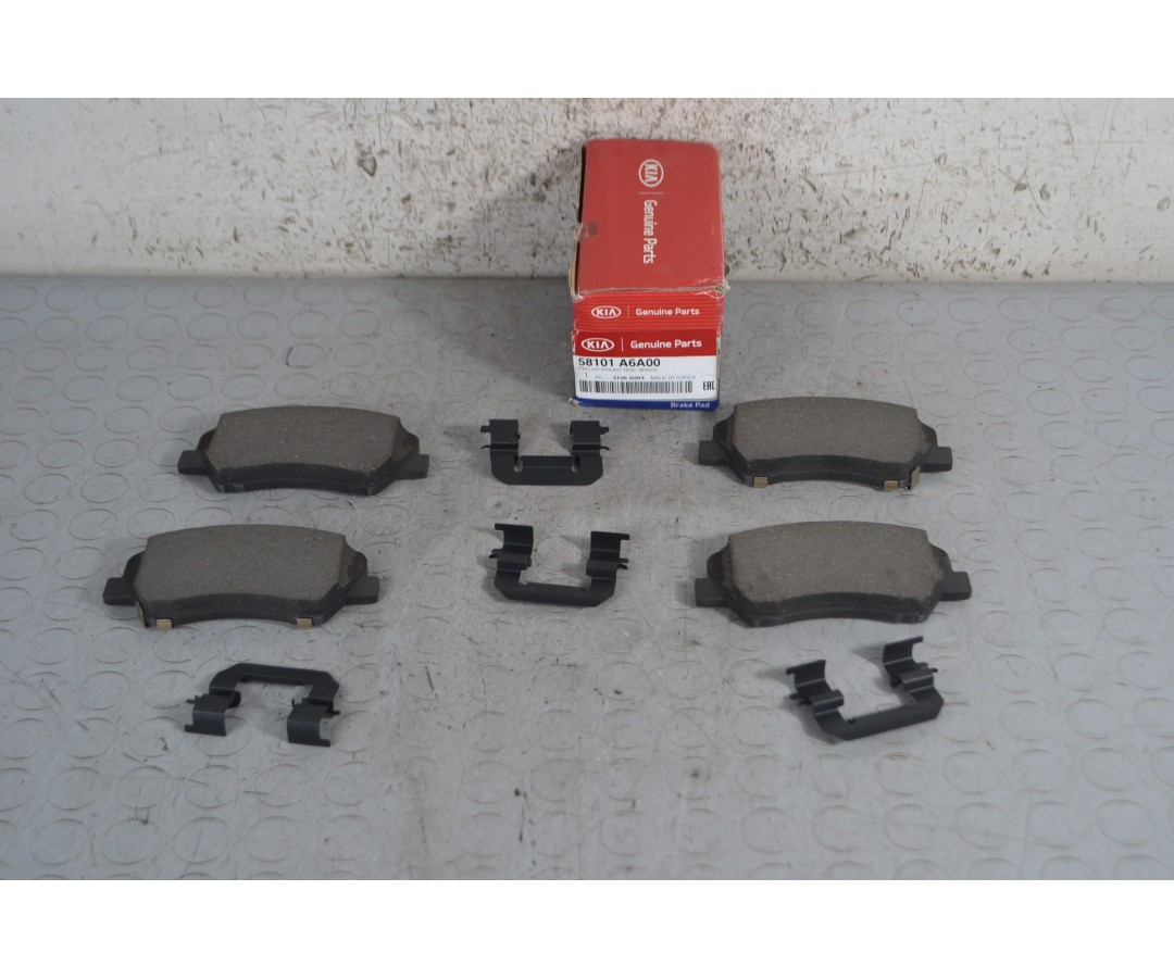 Kit pastiglie freno anteriori Kia Rio III Dal 2011 al 2017 Cod 58101A6A00  1683195936287