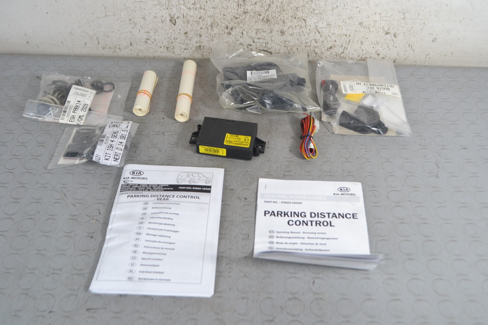 Kit sensori di parcheggio Kia Cee d Dal 2006 al 2012 Cod E9800-1D000  1683203438284