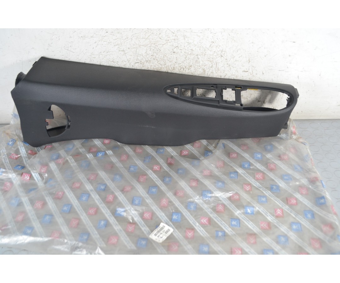 Finitura interna montante anteriore SX Peugeot 807 Dal 2002 al 2014 Cod 8301993  1683550735296