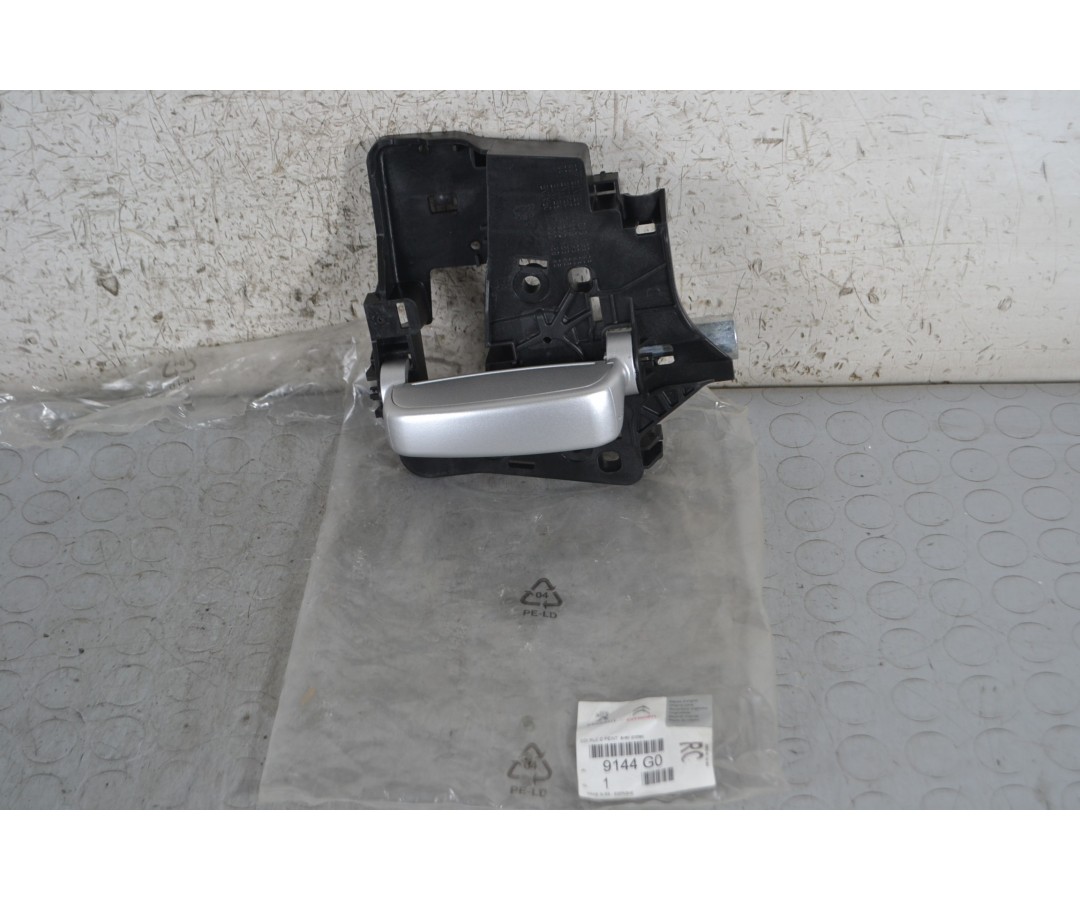 Maniglia Interna Posteriore DX Peugeot Partner dal 2008 al 2018 Cod 9144g0  1683713834248