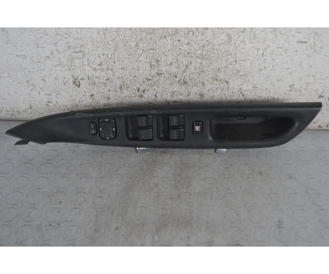 Pulsantiera alzacristalli anteriore SX Mazda 6 Dal 2002 al 2008 Cod gj6a-684l6  1683731784082