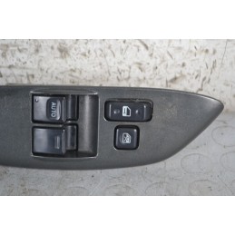 Pulsantiera Alzacristalli Anteriore SX Toyota Yaris dal 1999 al 2005  1683884547527