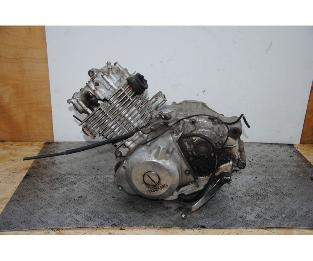 Blocco motore Suzuki TU 250 X dal 1997 al 2003 cod J426 num 107590  1684829713816