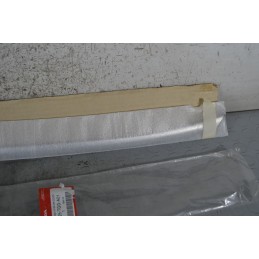 Modanatura superiore porta posteriore Honda Civic Dal 2015 al 2021 Cod 72925-TGG-A01  1684853022311