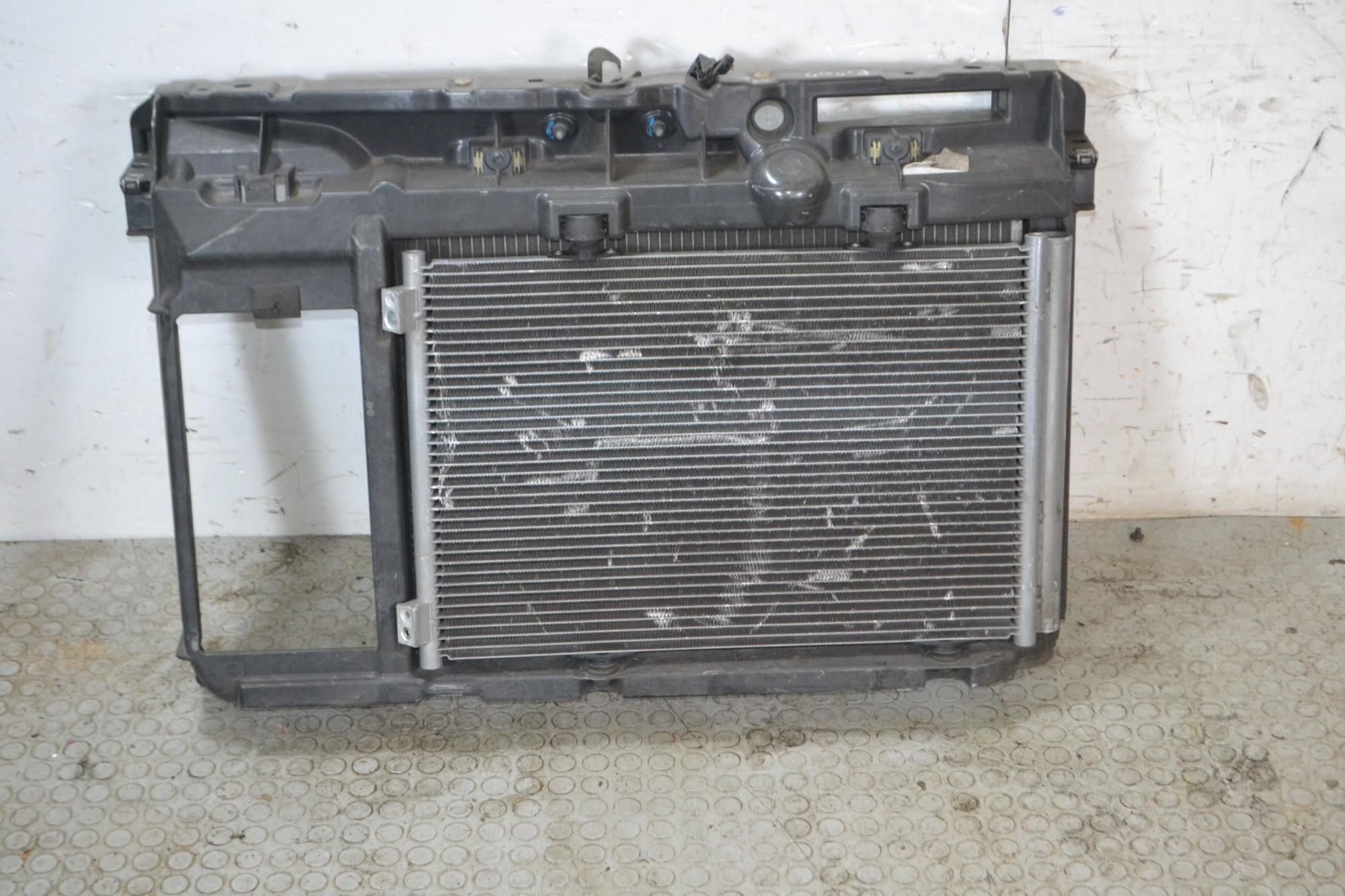 Ossatura calandra con radiatori Peugeot 207 Dal 2006 al 2015  1685006673046