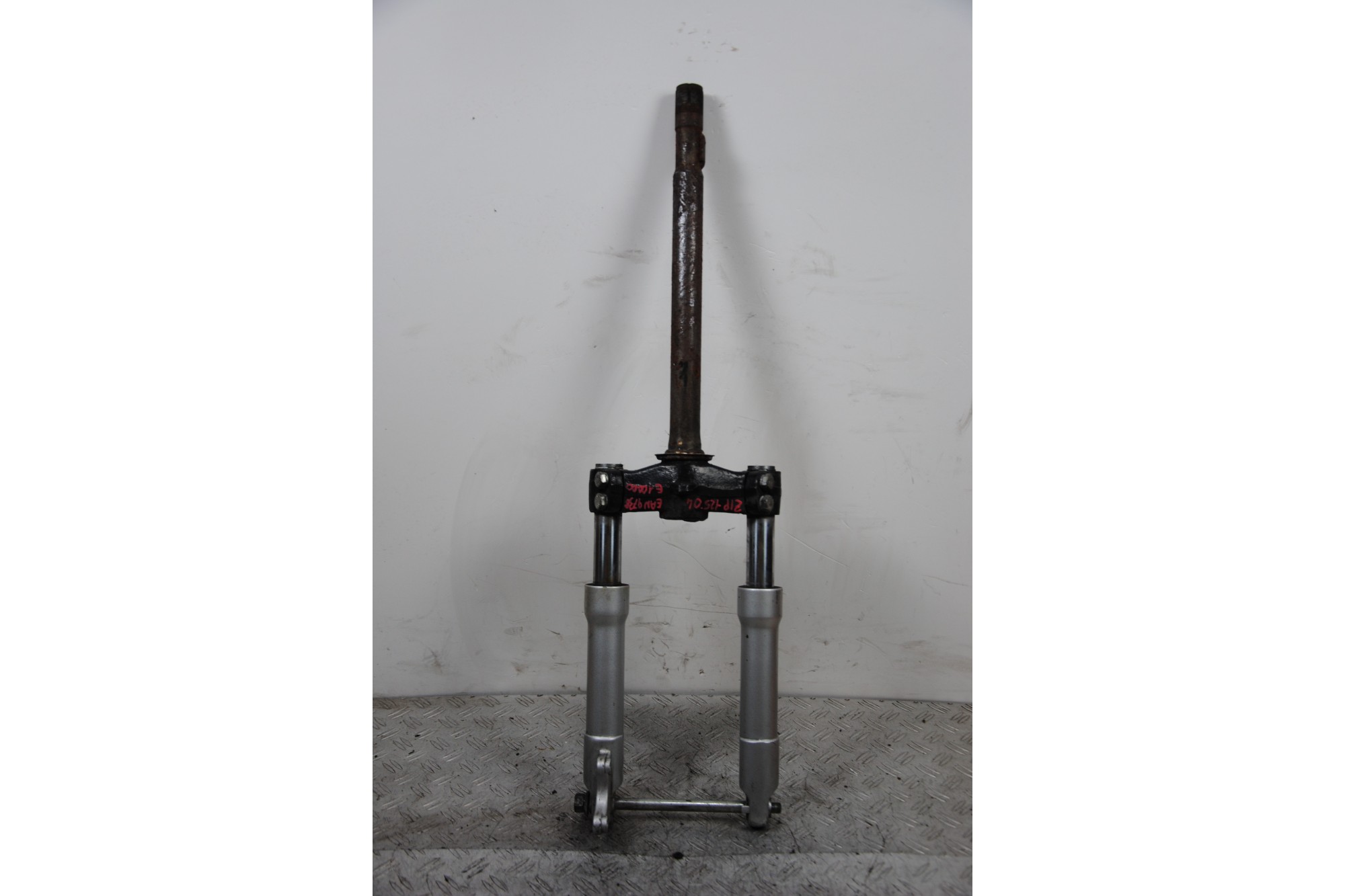 Forcella Piaggio Zip 125 Dal 2000 al 2003  1685093399270