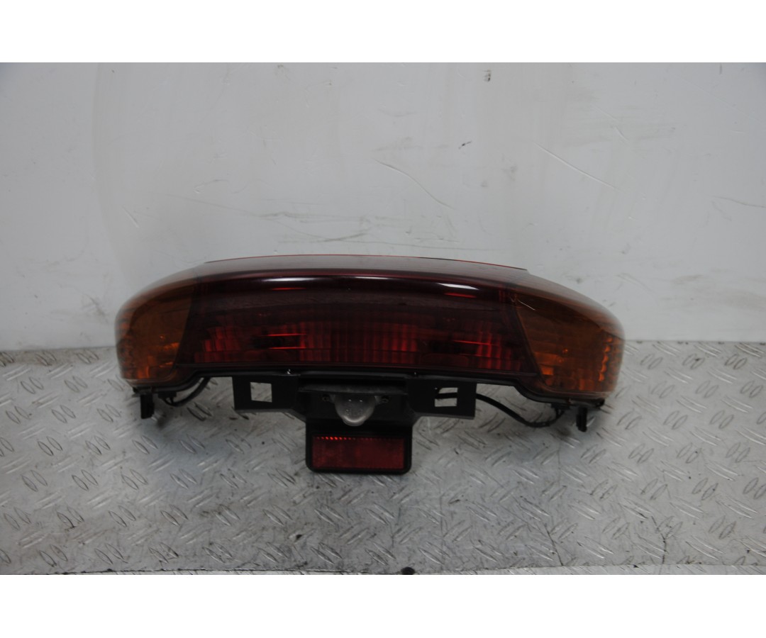 Fanale Stop Posteriore Yamaha Majesty 250 dal 1999 al 2006 1685094977064 Fanale Stop Posteriore Yamaha Majesty 250 dal 1999 al 2006 1685094977064