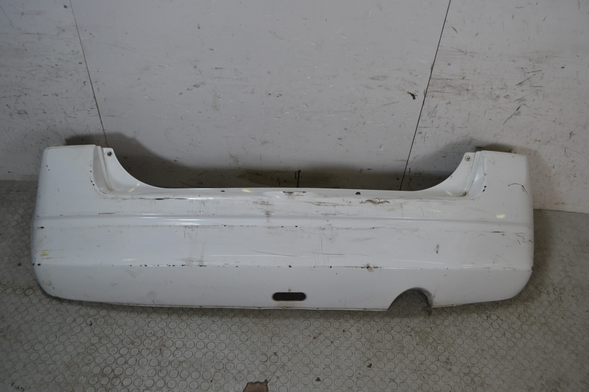 Paraurti posteriore Opel Agila A Dal 2000 al 2007 Colore bianco  1685107115650