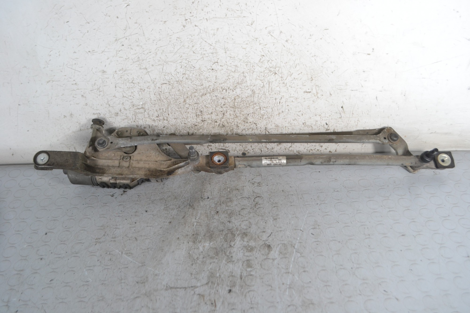 Motorino tergicristalli anteriore Ford Focus II dal 2004 al 2011 Cod 3397020776  1685607329489