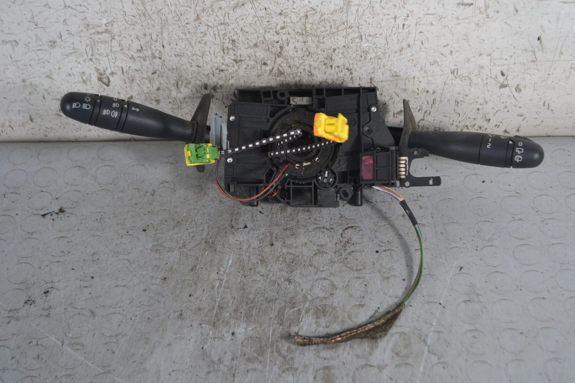 Devioluci Renault Clio II dal 2001 al 2012 Cod 8200204068  1685611965475