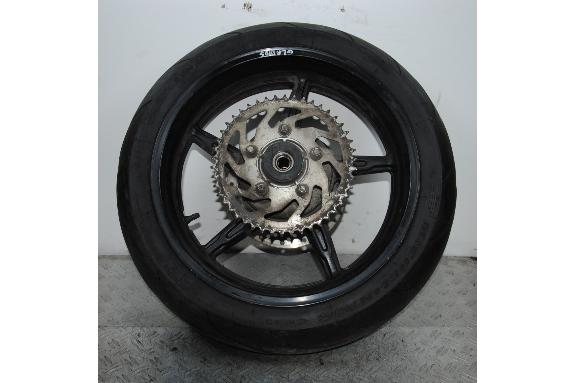 Cerchio Posteriore Suzuki Gladius 650 Dal 2009 al 2015  1685627490763