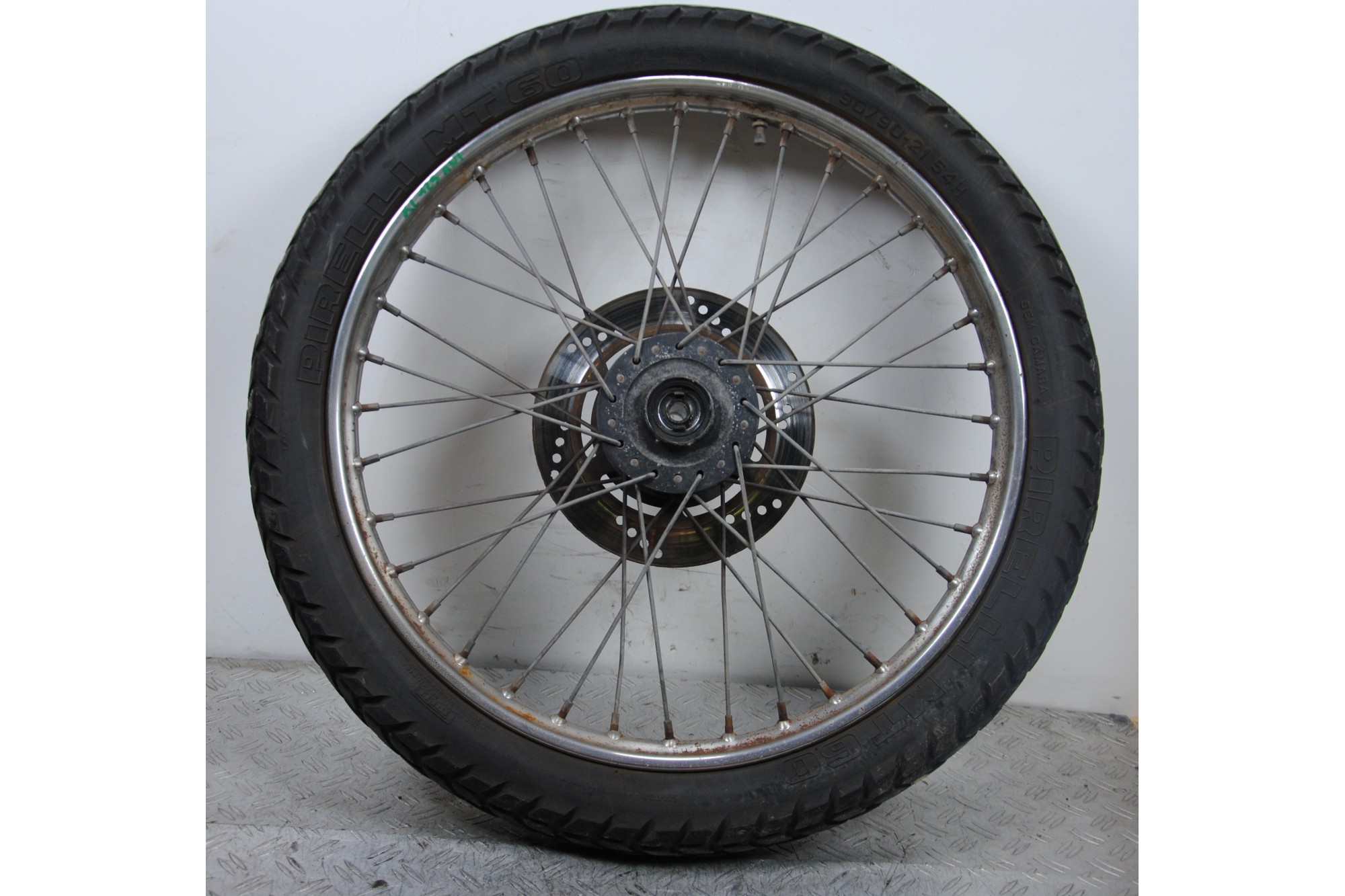 Cerchio Anteriore Honda XL 125 dal 1980 al 1985  1685960576414