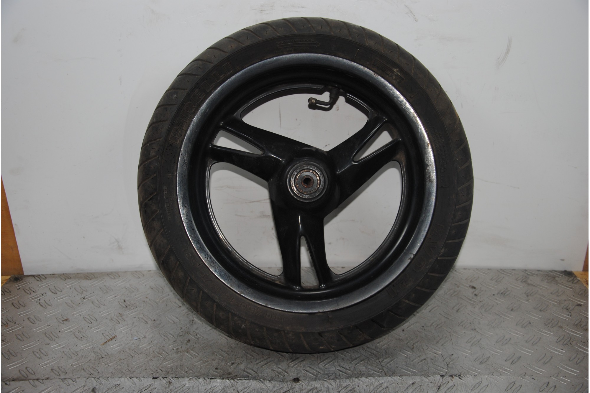 Cerchio Anteriore Malaguti F12 Phantom 50 R Dal 2008 al 2011  1686040272011