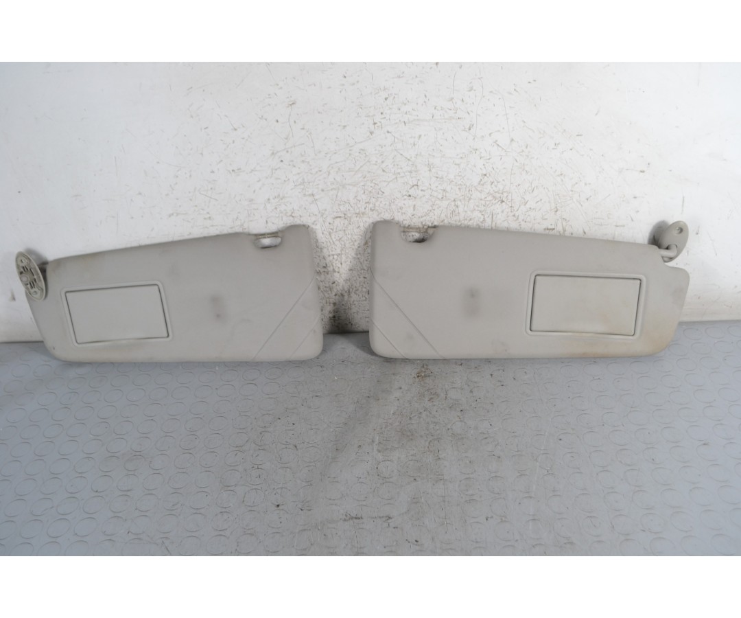 Alette Parasole Ford Kuga dal 2008 al 2012  1686215045440